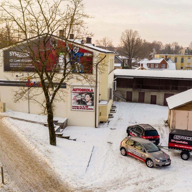 B kategorijas tiesības 11